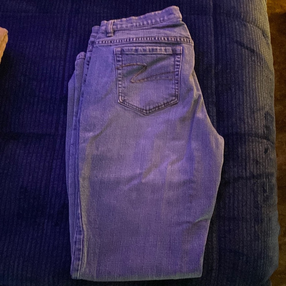 4 pairs of size 14. 2 pairs of size 12. 1 pair of camo capri’s size 16